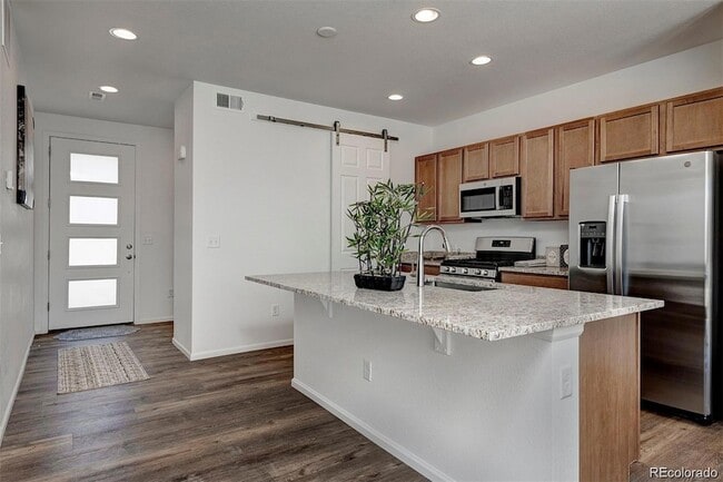 36 N Uriah St