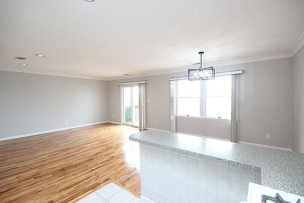 Photo - 247 Terrace Ave Unit 2