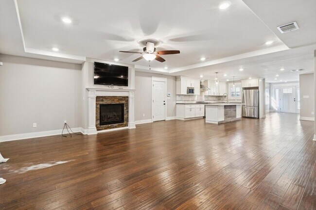 Photo - 2081 Buttner Rd