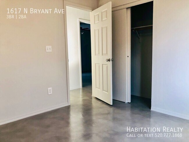 Photo - 1617 N Bryant Ave