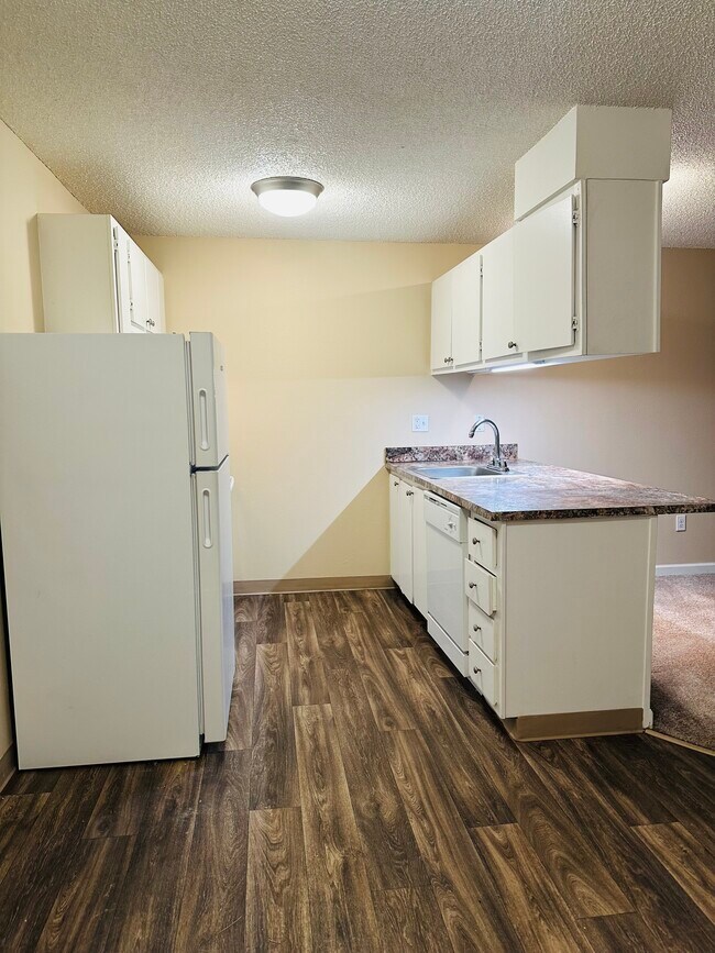 Forest Park Court Apartments Spokane WA ForRent com Forest Park Court Apartments Spokane WA ForRent com