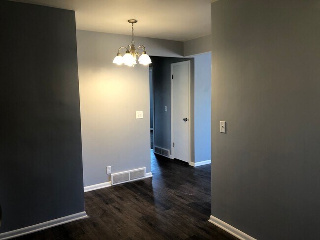 Photo - Newly Renovated House For Rent!