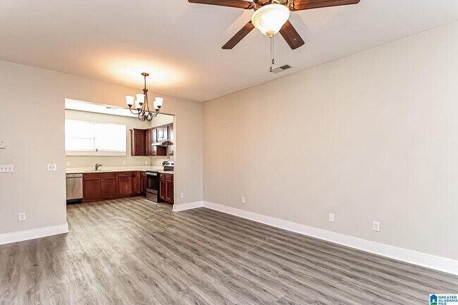 Photo - 20450 Castle Ridge Cir