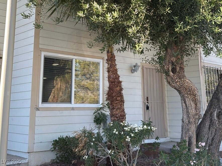 Photo - 4770 S Topaz St