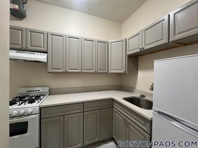 Photo - 17-19 Washington St. Unit 108