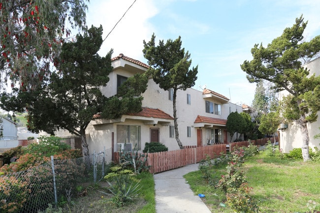 Photo - 9015 Owensmouth Ave