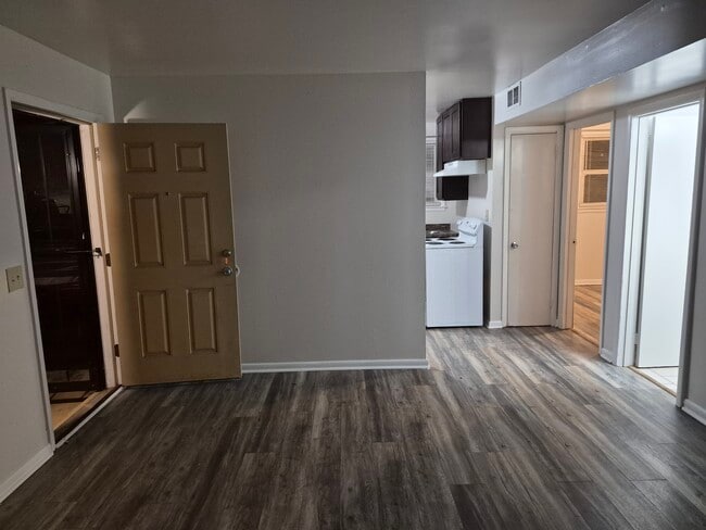 Photo - 1717 24th Ave N