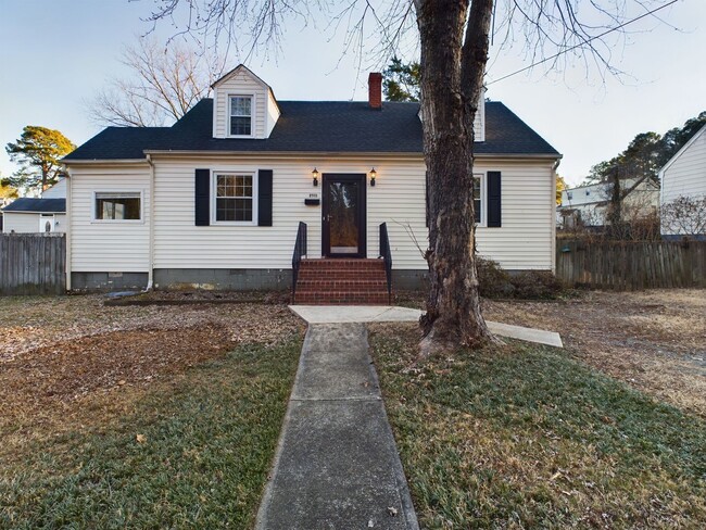 Photo - 2513 Libbie Ave