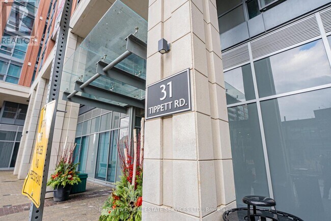 Photo - 31 Tippett Rd Unité 821