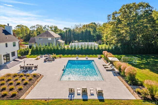 805 Kayleighs Ct