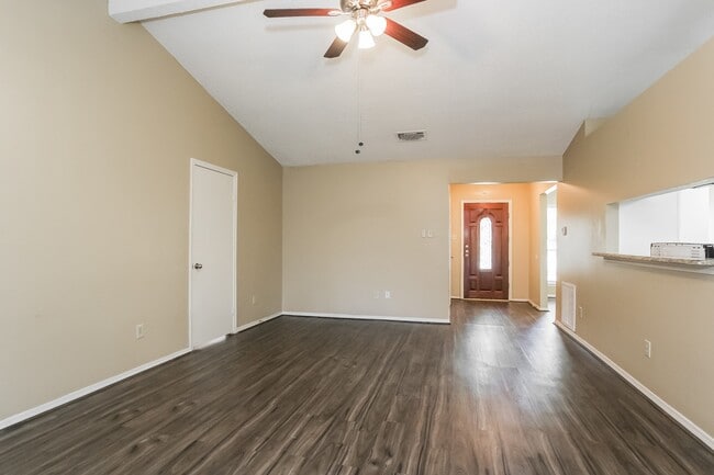 Photo - 3719 Lemon Tree Ln