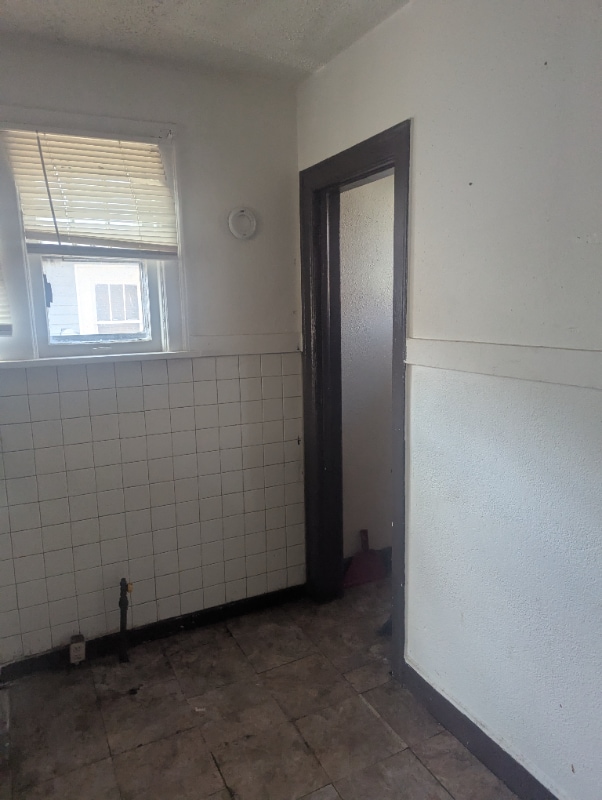 Photo - 2909 W Wyoming St