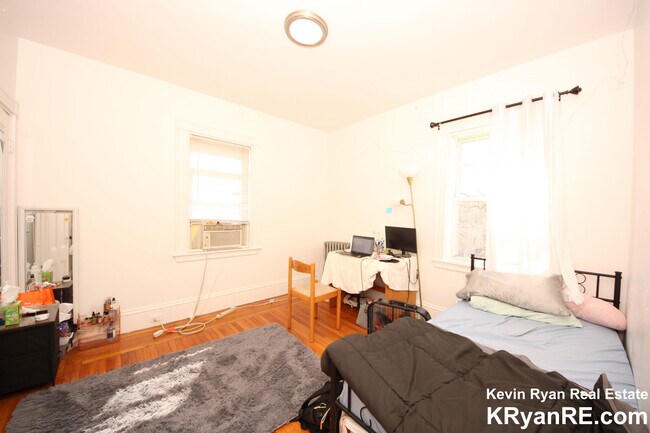 Photo - 23 Aldie St Unit #1