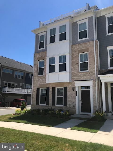 Photo - 17351 Redshank Rd