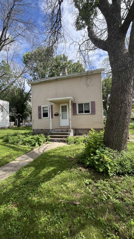 Building Photo - 614 Maple St Rental