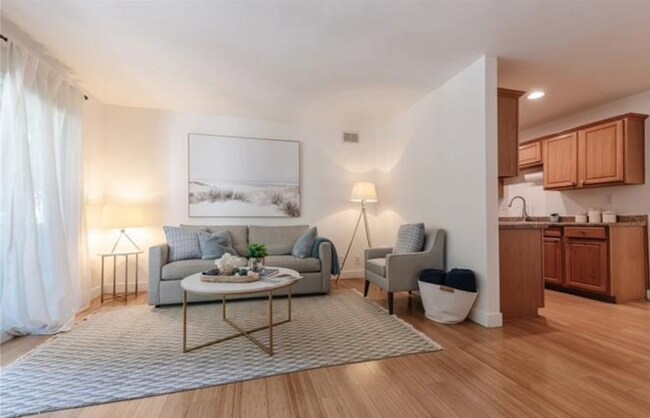 Photo - AWESOME 2 BEDROOM 2 BATH UNIT