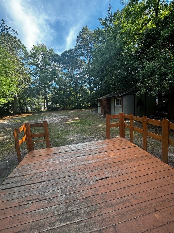Photo - 642 Lee Rd
