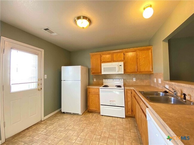 Photo - 3103 Yaupon Rd