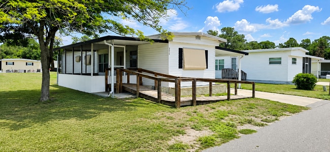 Building Photo - 355 Caloosa Ct