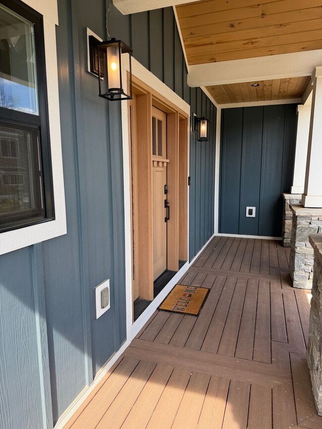 Photo - East AVL - Contemporary Arts & Crafts Home