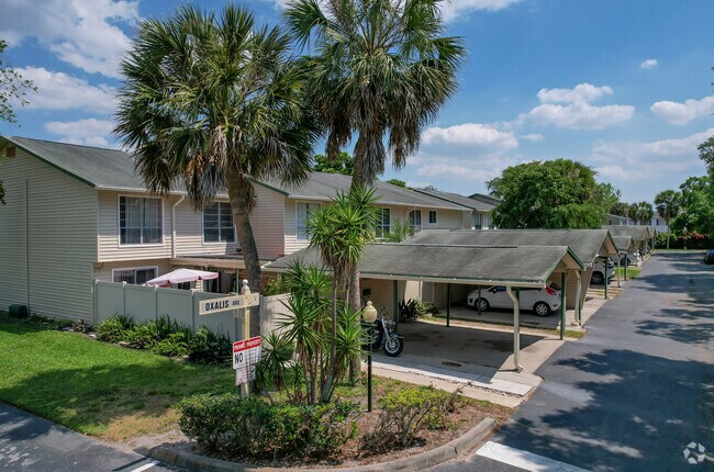 Building Photo - Liberty Square Apartments