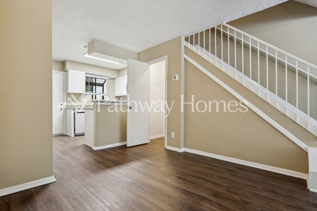 Photo - 478 Prince of Wales