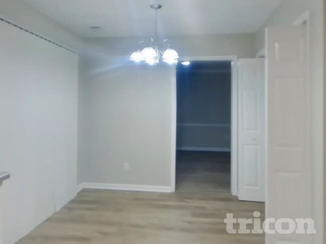 Photo - 3845 Forsythia Way