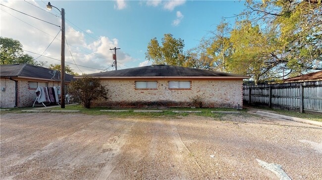 Photo - 204 Lynn Dr Unidad A