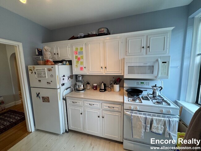 Building Photo - 105 Longwood Ave Unit 89-6 Rental