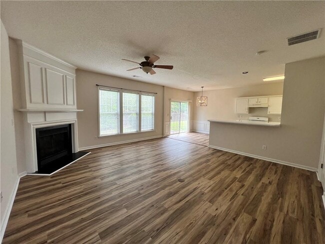Photo - 3593 Gainesway Ct NW