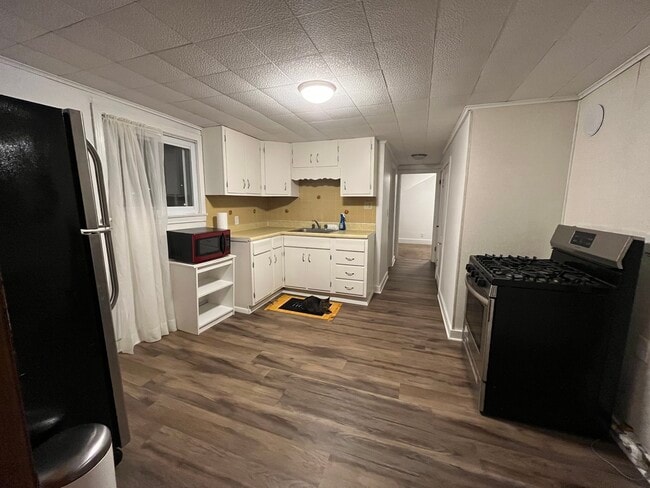 Photo - 164 Helen St Unidad upper