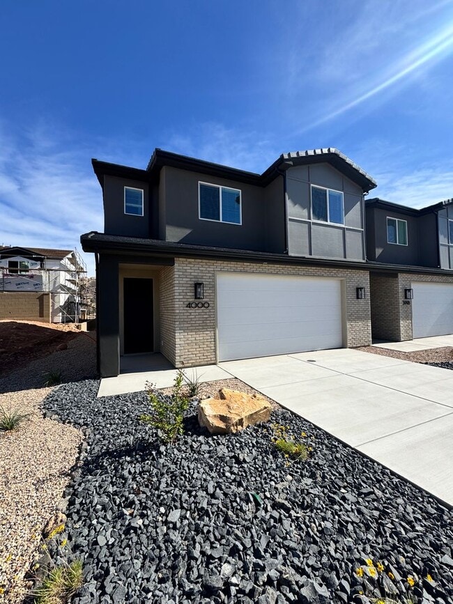 Photo - Coral Canyon 4-Bedroom End-Unit Townhome! Brand New!!