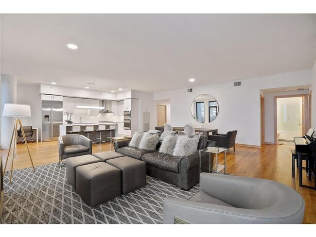 Photo - 1240 S 2nd St Unit 1323