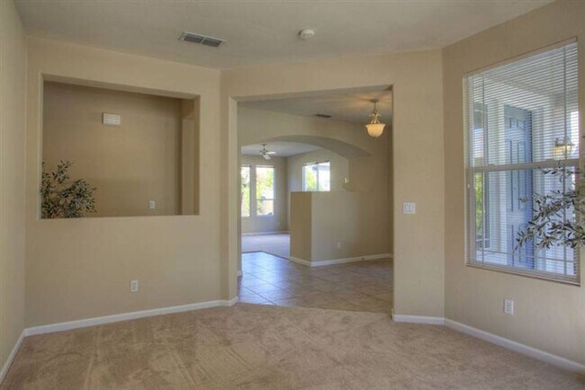 2571 Merrivale Way
