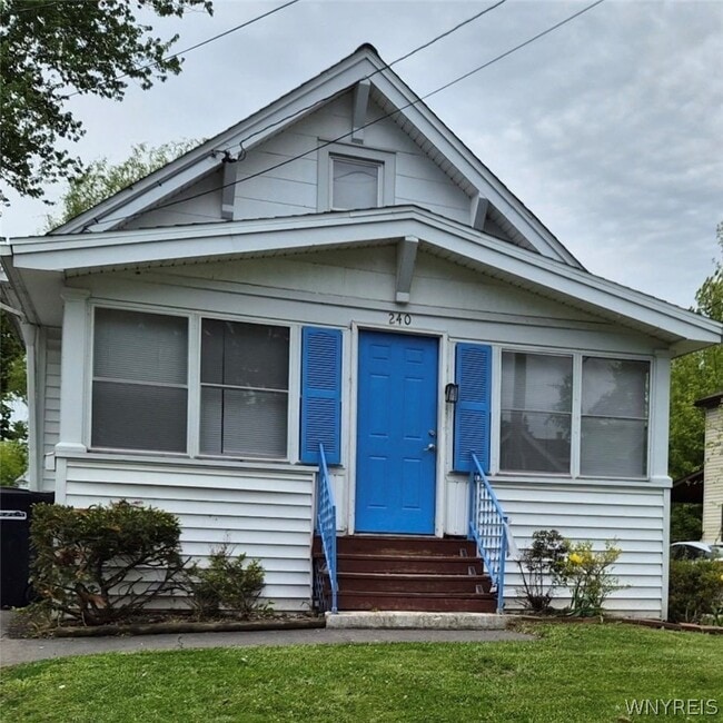 Building Photo - 240 78th St