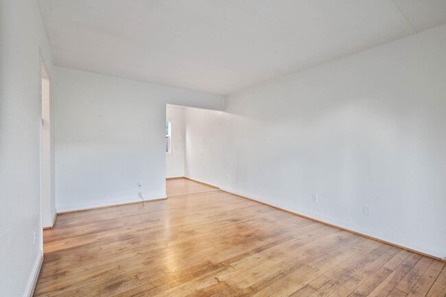 Photo - Lovely remodeled 1-bdrm/1-bath in 7-plex—Off-street parking, dedicated storage, & shared laundry Unit 9465