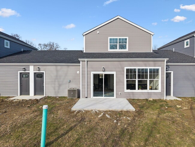 Photo - 2213 Lebanon Dr