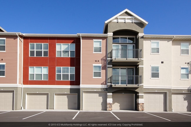 Photo - ICO Monteval