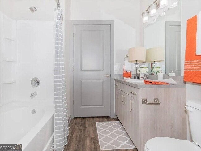 Photo - 2080 One White Oak Ln Unit 1302