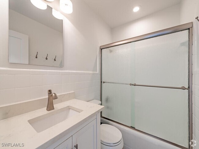 Building Photo - 473 12th Ave S Unit B13 Rental