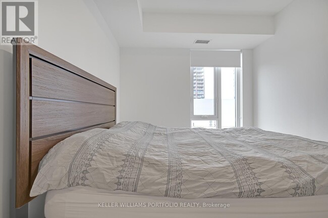 Photo - 225 Sumach St Unit 1311