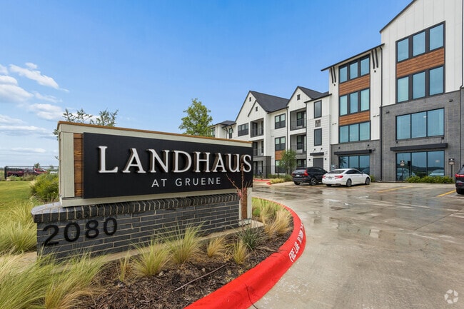 Entrance - Landhaus at Gruene
