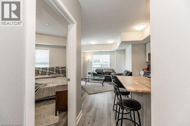 Photo - 110 Fergus Ave Unité 209
