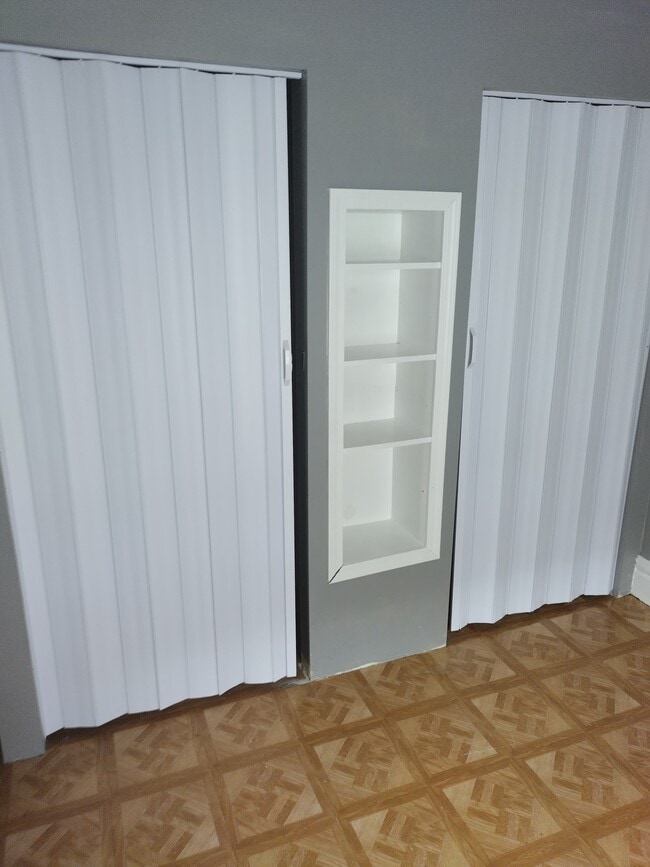 Photo - 268 Avenue C