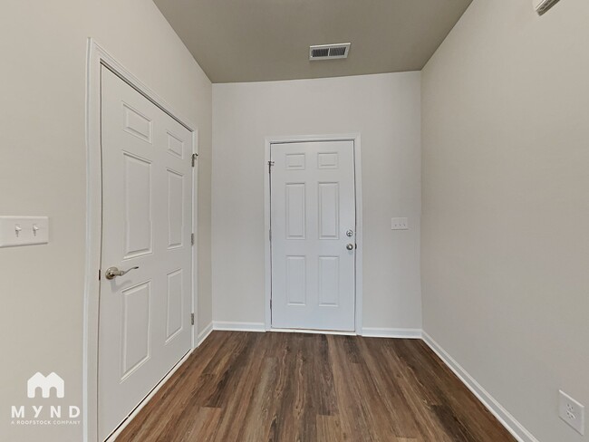 Photo - 7220 Static Wy