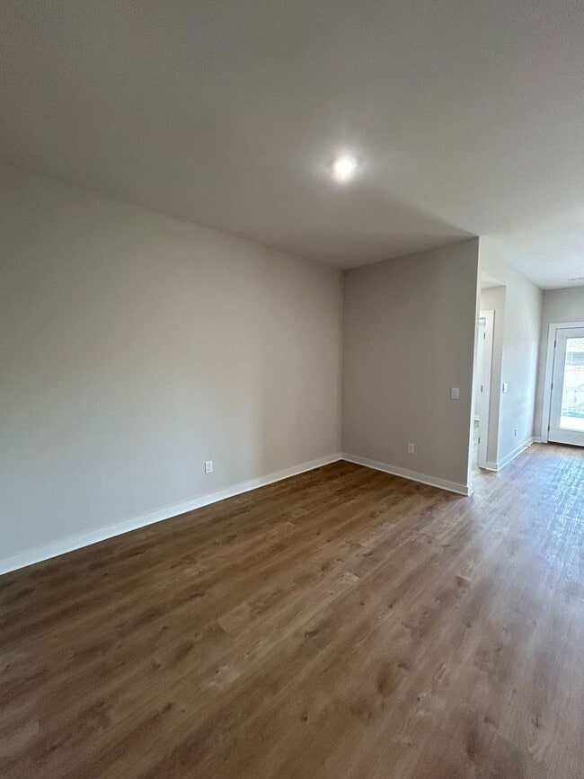 Photo - Spacious 4-Bedroom Home in Fayetteville
