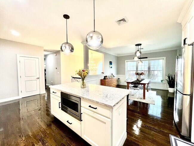 Photo - 259 Oakwood Ave