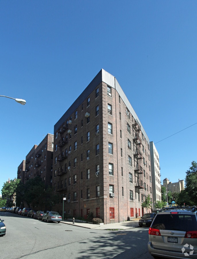 485 W 187th St - 485 W 187th St
