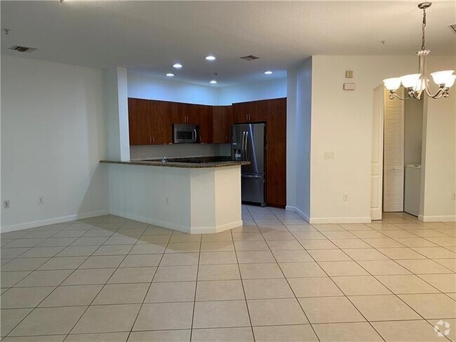 Building Photo - 2925 NW 126th Ave Unit 2111 Rental