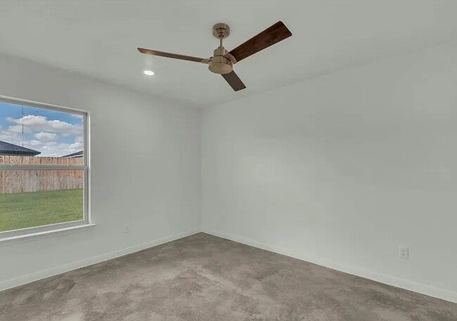 Photo - 901 Cherry Laurel Ln Unidad B